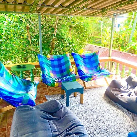 See Sea Backpackers House Baan Tai Eksteriør billede