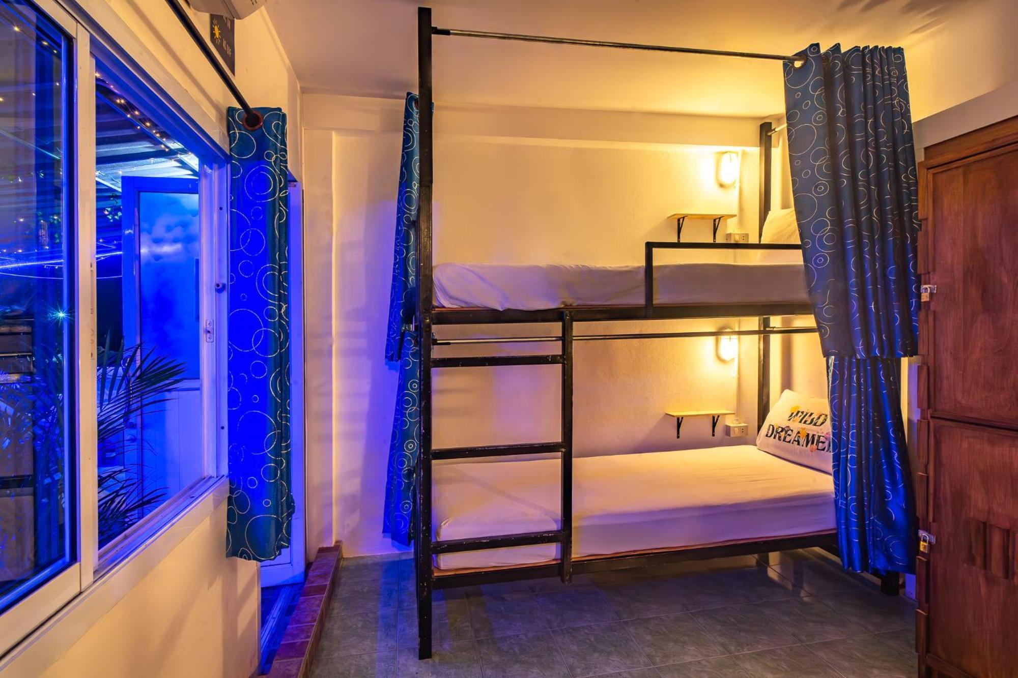 See Sea Backpackers House Baan Tai Eksteriør billede